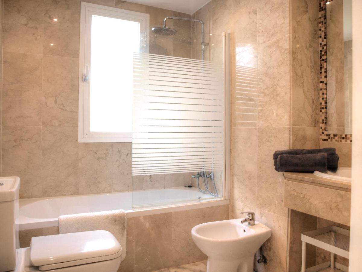 Sun Beach Apartment Estepona Eksteriør billede