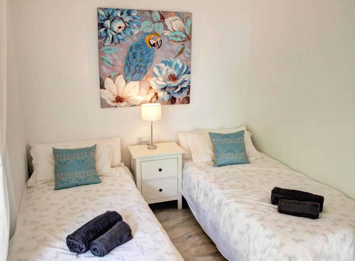 Sun Beach Apartment Estepona Eksteriør billede